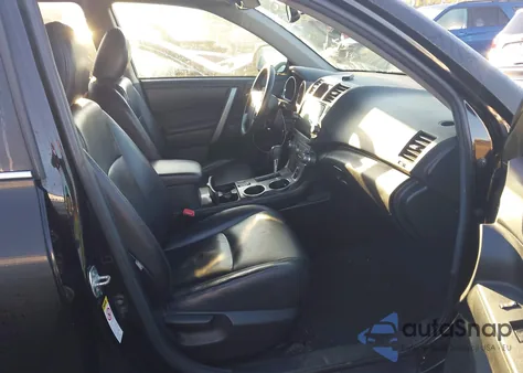 2012 Toyota Highlander Se V6 z USA, uszkodzony, nr VIN 5TDZK3EH5CS074887